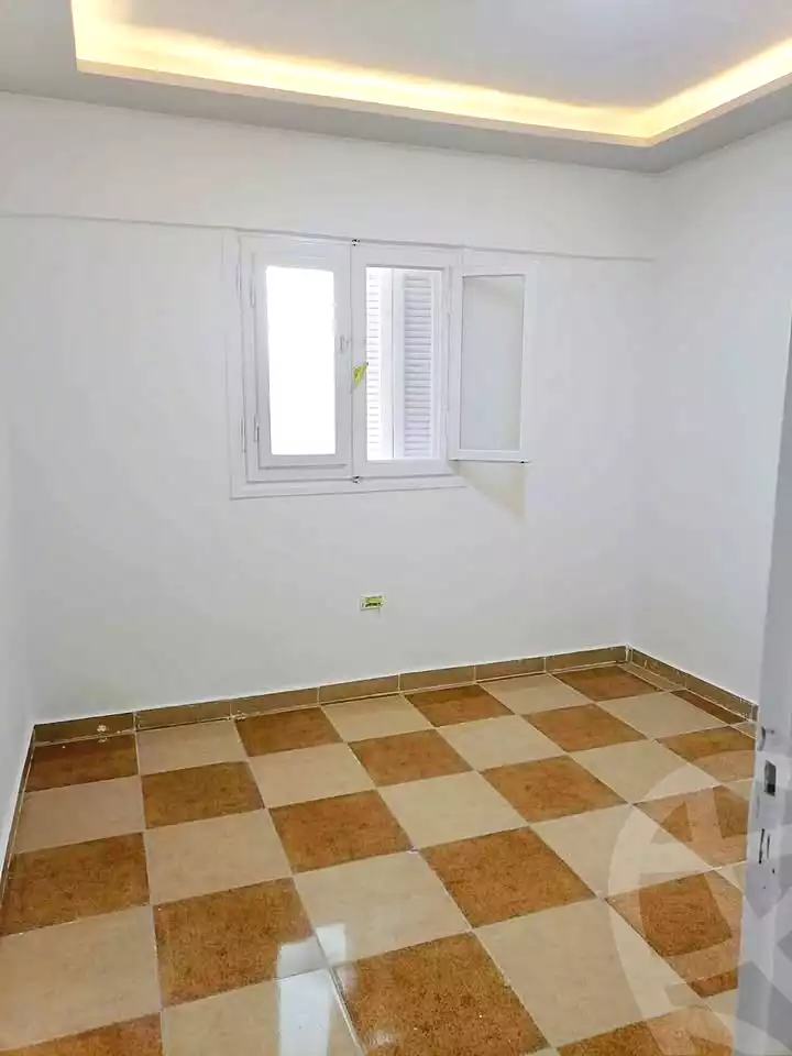 https://aqarmap.com.eg/ar/listing/6841467-for-sale-alexandria-al-agamy-shataa-el-nakheel-no-8-st