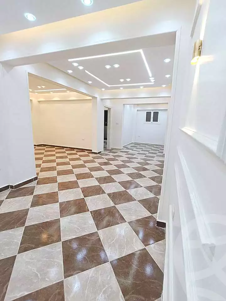 https://aqarmap.com.eg/ar/listing/6841696-for-sale-alexandria-al-agamy-lbytsh-shahr-al-assal-st