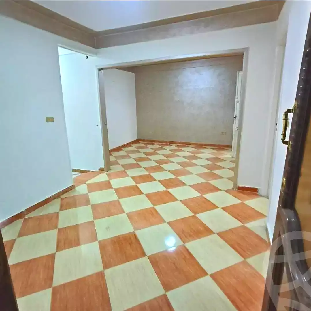 https://aqarmap.com.eg/ar/listing/6841904-for-sale-alexandria-lsywf-el-seyouf-qebly-el-ras-el-souda