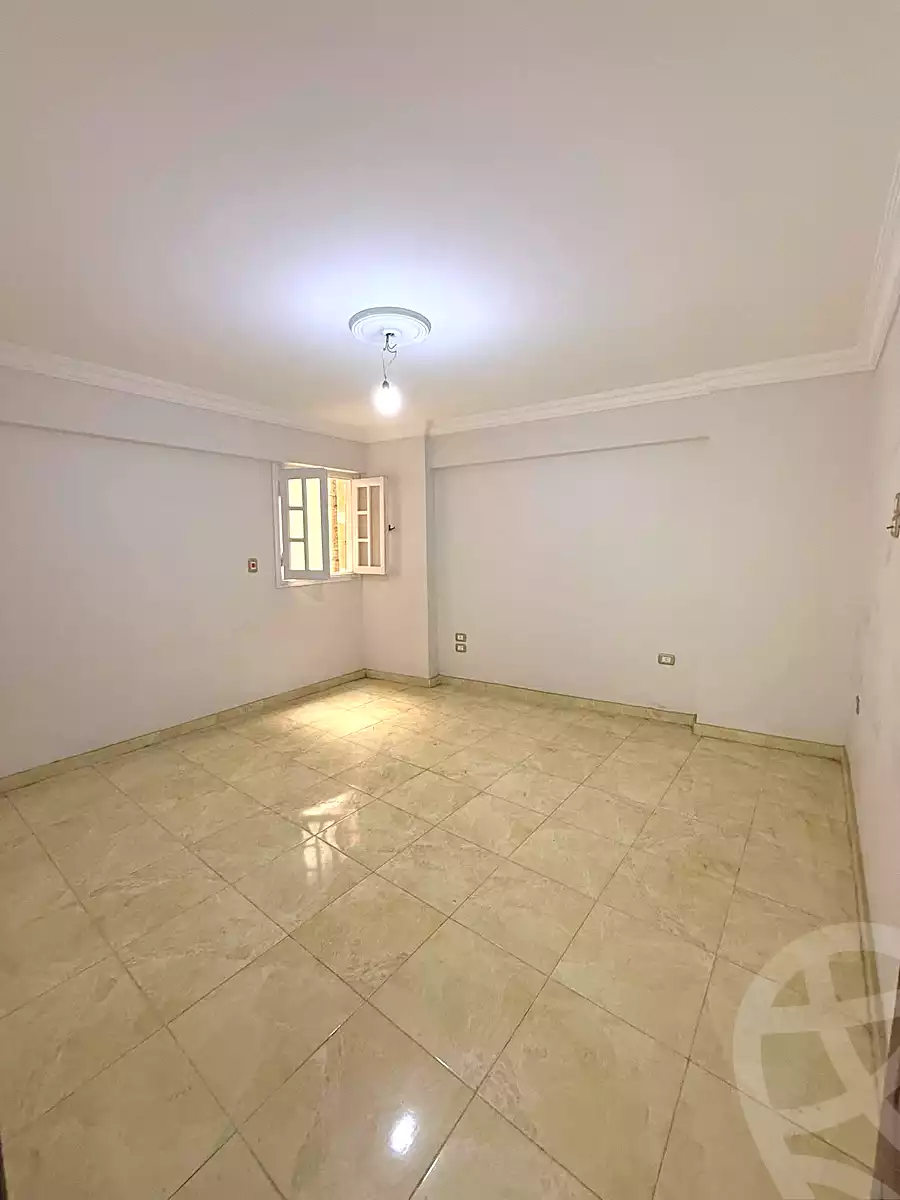 https://aqarmap.com.eg/ar/listing/6842256-for-sale-alexandria-miami-iskandar-ibrahim-st