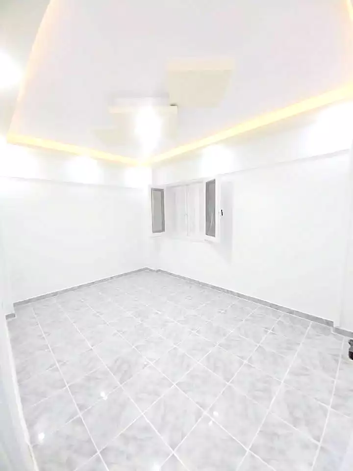https://aqarmap.com.eg/ar/listing/6842513-for-sale-alexandria-al-agamy-shataa-el-nakheel