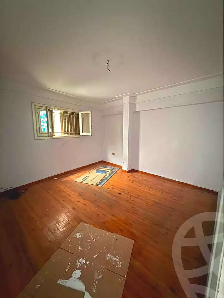 https://aqarmap.com.eg/ar/listing/6842687-for-sale-alexandria-sydy-bshr-sydy-bshr-bhry-khalil-hamada-st