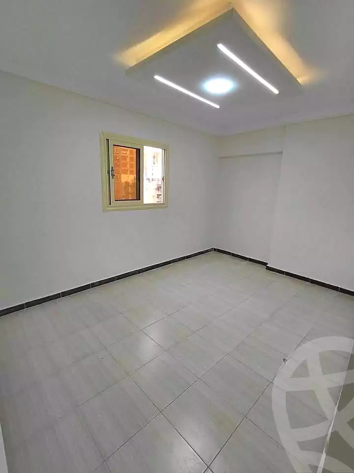 https://aqarmap.com.eg/ar/listing/6842728-for-sale-alexandria-sydy-bshr-sydy-bshr-bhry-shr-mhmwd-l-yswy