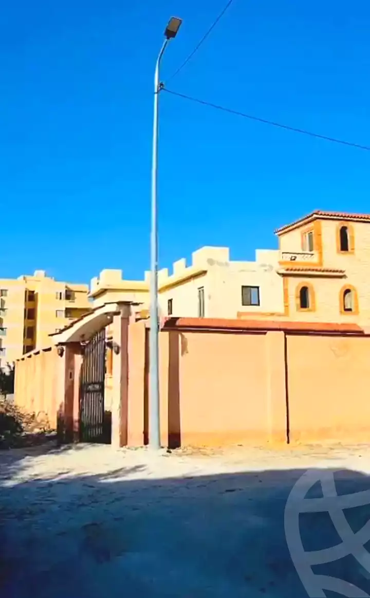https://aqarmap.com.eg/ar/listing/6843074-for-sale-alexandria-alexandria-marsa-matrouh-rd