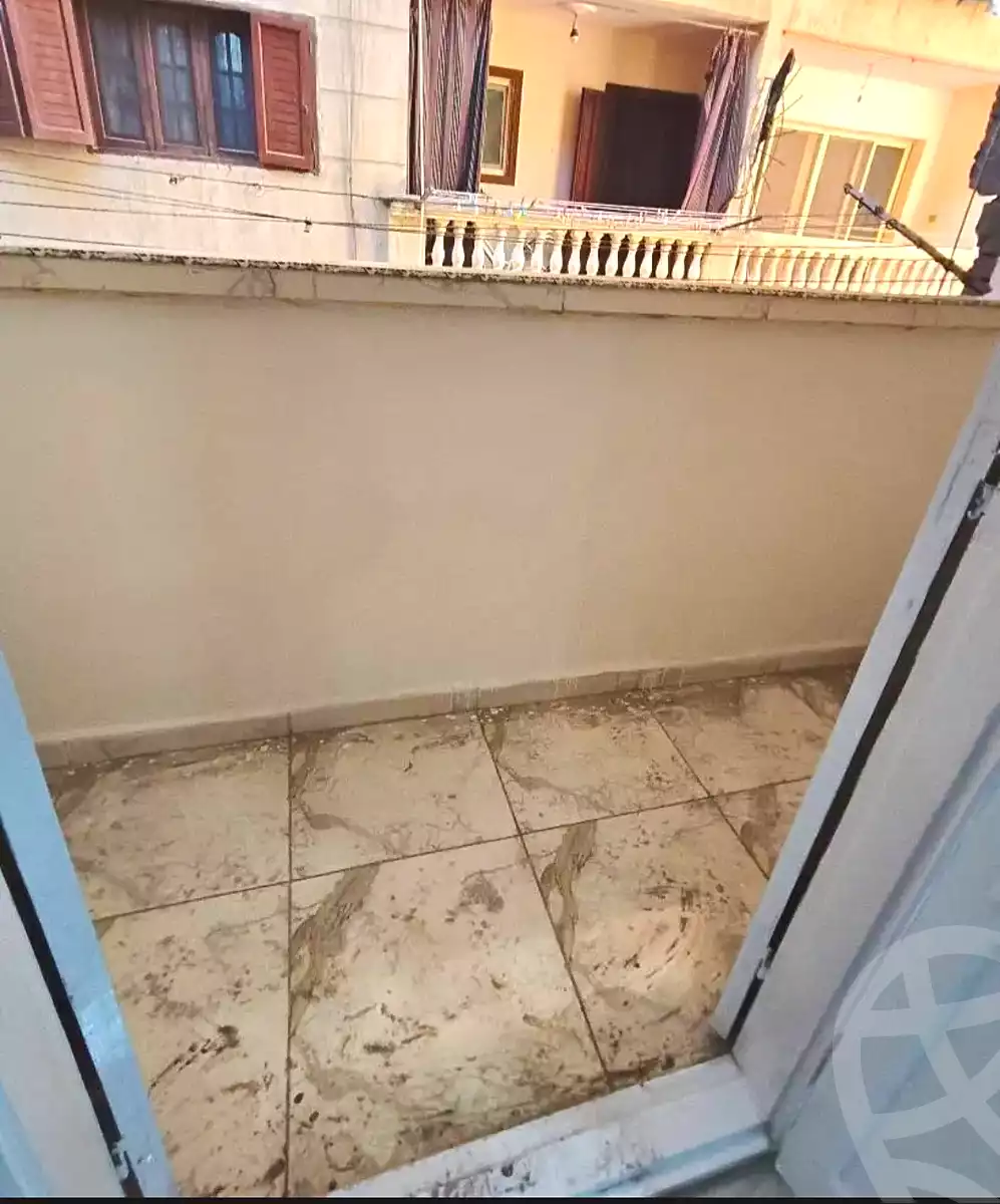 https://aqarmap.com.eg/ar/listing/6843186-for-sale-alexandria-lsywf-el-falki