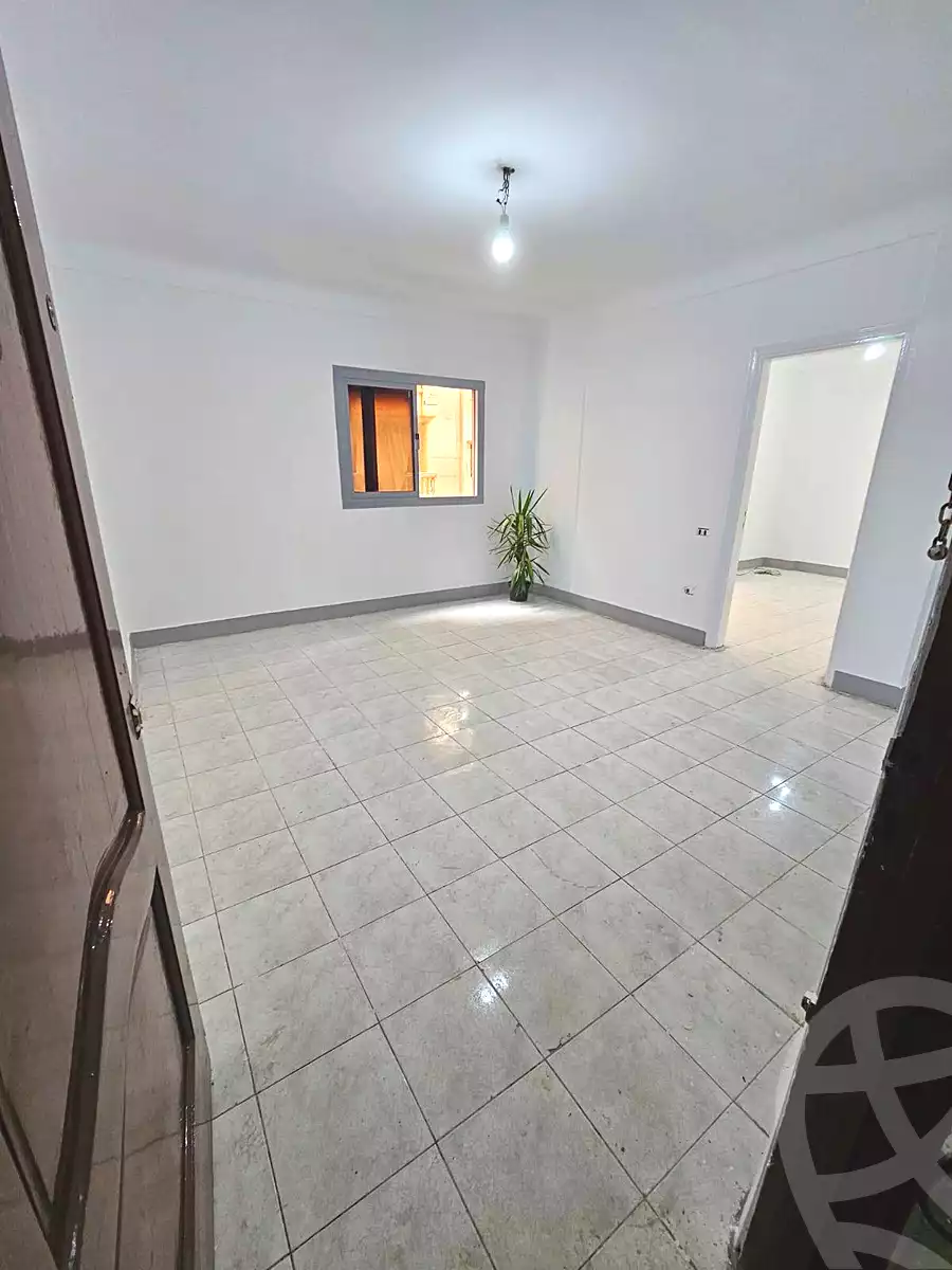 https://aqarmap.com.eg/ar/listing/6843646-for-sale-alexandria-sydy-bshr-sydy-bshr-bhry-shr-mhmwd-l-yswy