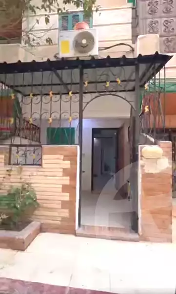 https://aqarmap.com.eg/en/listing/6844278-for-sale-alexandria-al-agamy-shataa-el-nakheel-street-10
