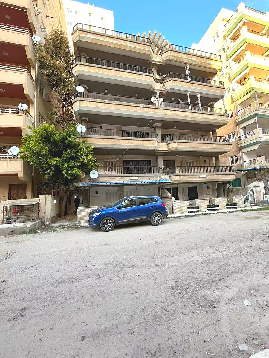 https://aqarmap.com.eg/ar/listing/6844369-for-sale-alexandria-al-agamy-shataa-el-nakheel
