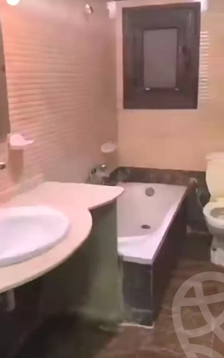 https://aqarmap.com.eg/en/listing/6844767-for-rent-alexandria-al-agamy-bw-ywsf