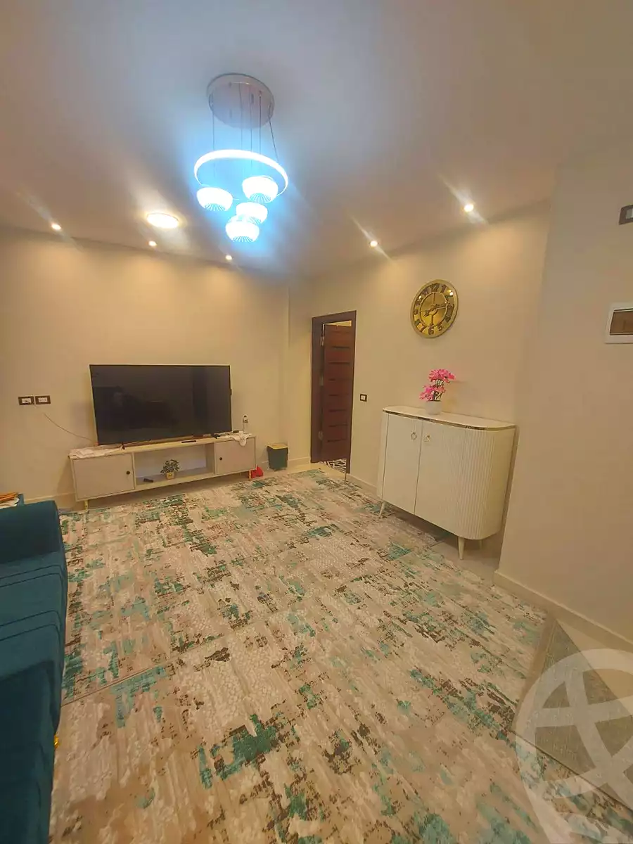 https://aqarmap.com.eg/en/listing/6844857-for-sale-cairo-helwan-el-shareaa-el-sharby-st