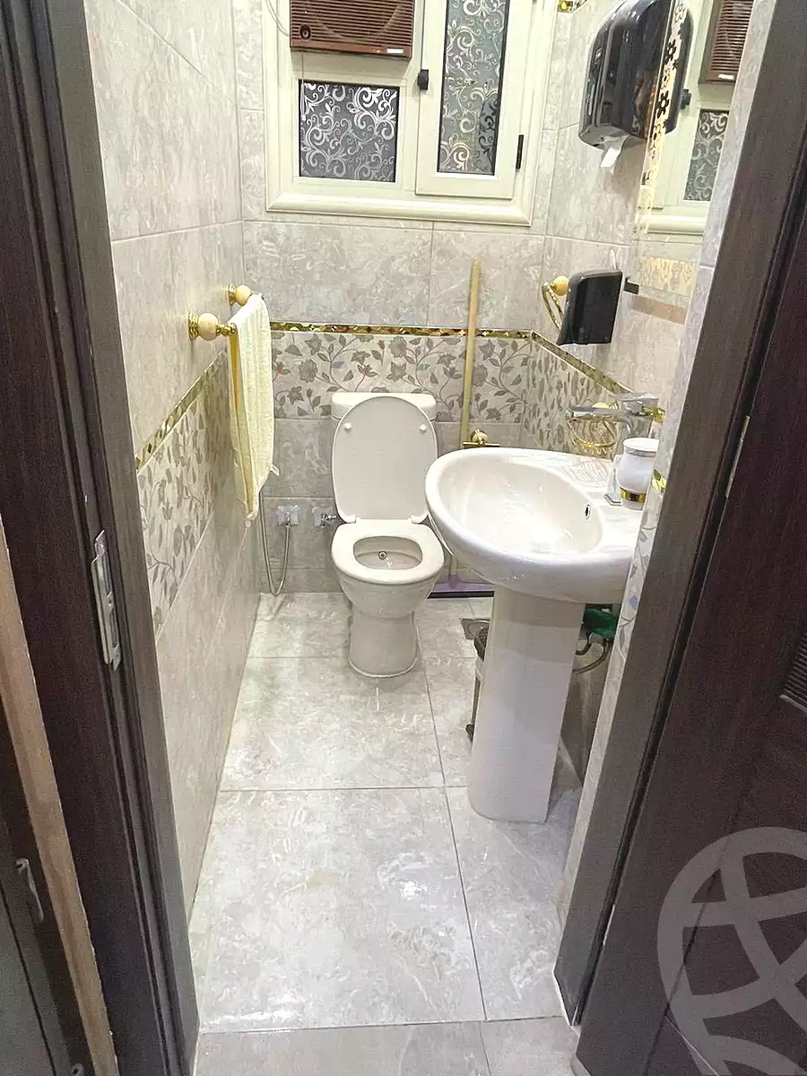 https://aqarmap.com.eg/en/listing/6844858-for-sale-cairo-elnozha-Streettt-27