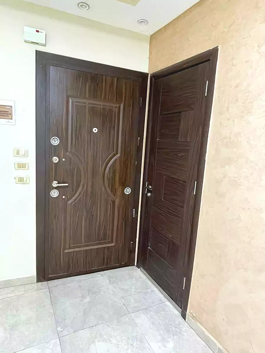 https://aqarmap.com.eg/en/listing/6844867-for-rent-cairo-elnozha-Streettt-27