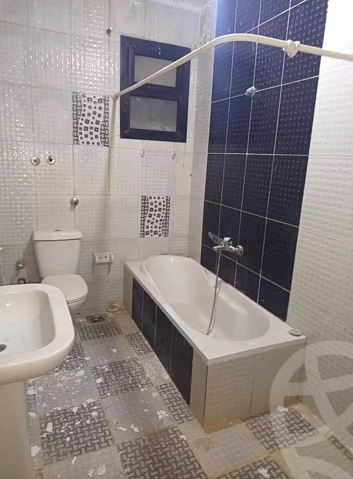 https://aqarmap.com.eg/en/listing/6845376-for-sale-alexandria-al-agamy-shataa-el-nakheel