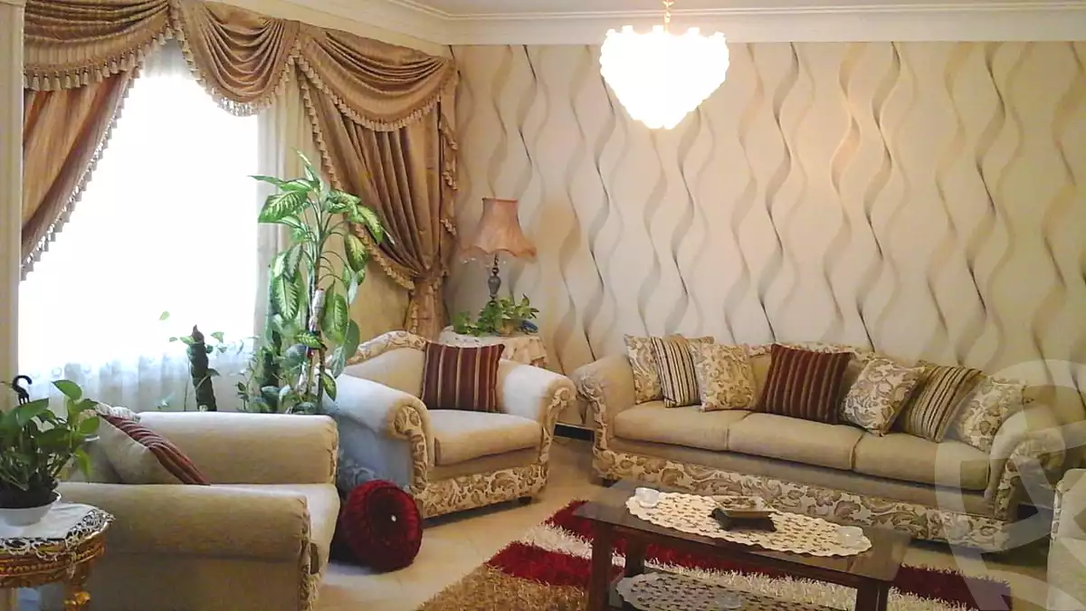 https://aqarmap.com.eg/ar/listing/6845554-for-rent-cairo-downtown-el-qasr-el-ayni