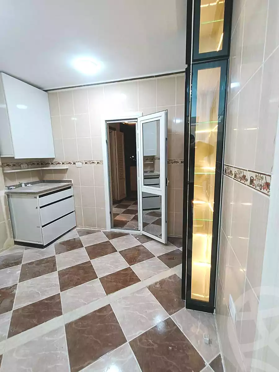 https://aqarmap.com.eg/ar/listing/6845550-for-sale-alexandria-al-agamy-lbytsh-khalil-ballw-st
