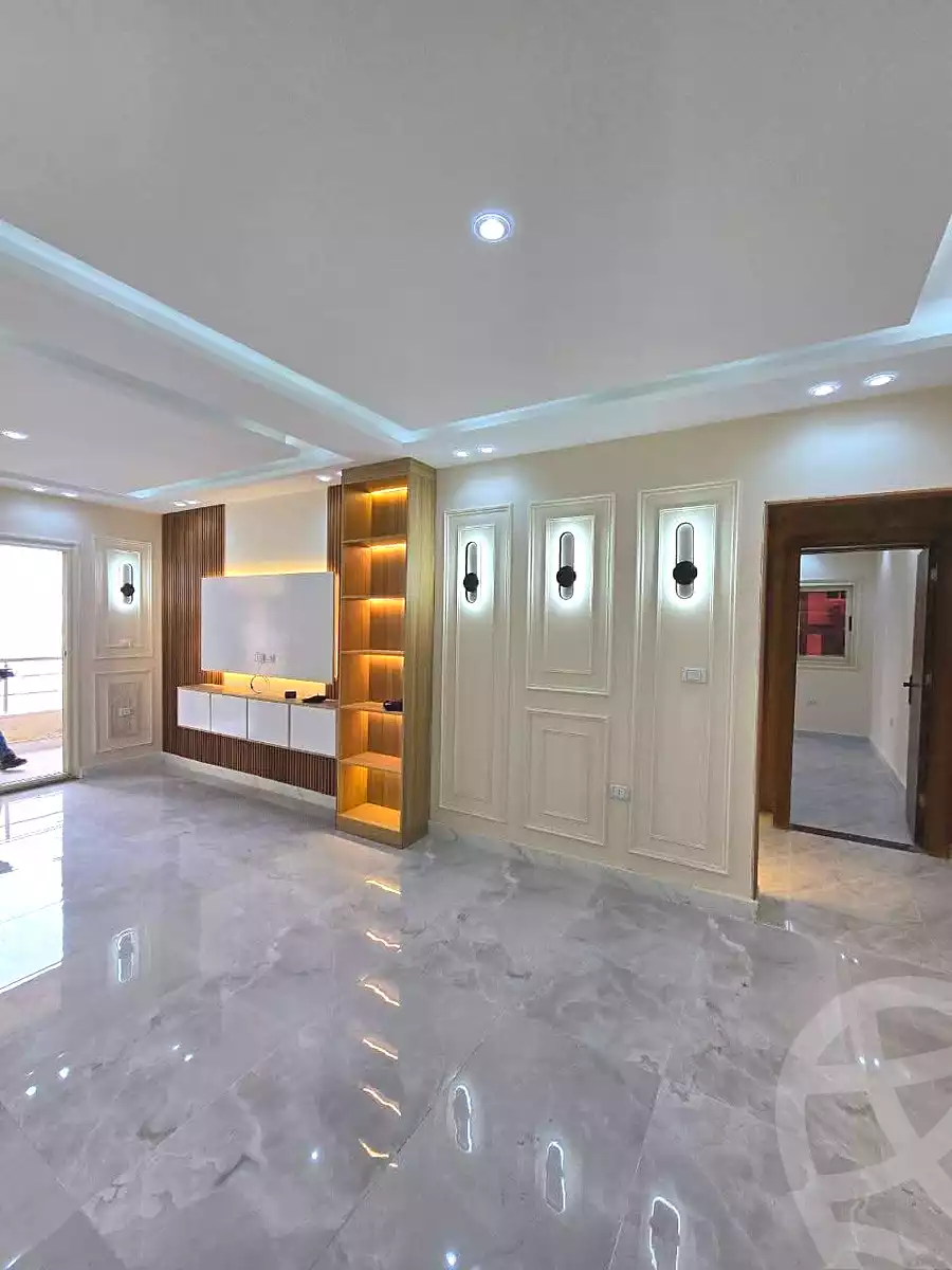 https://aqarmap.com.eg/ar/listing/6845832-for-sale-alexandria-sydy-bshr-sydy-bshr-bhry