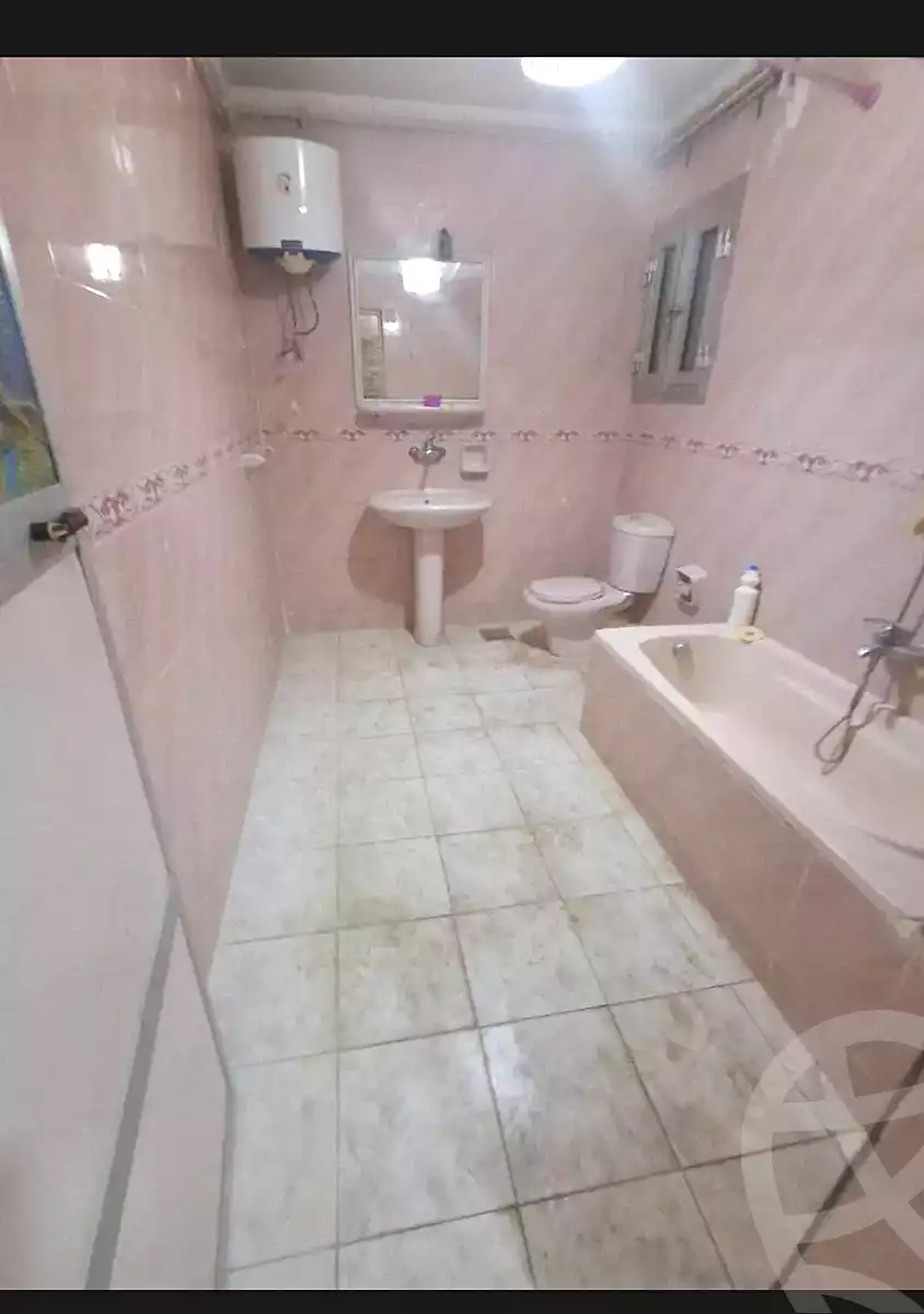 https://aqarmap.com.eg/en/listing/6846581-for-sale-alexandria-al-agamy-lbytsh