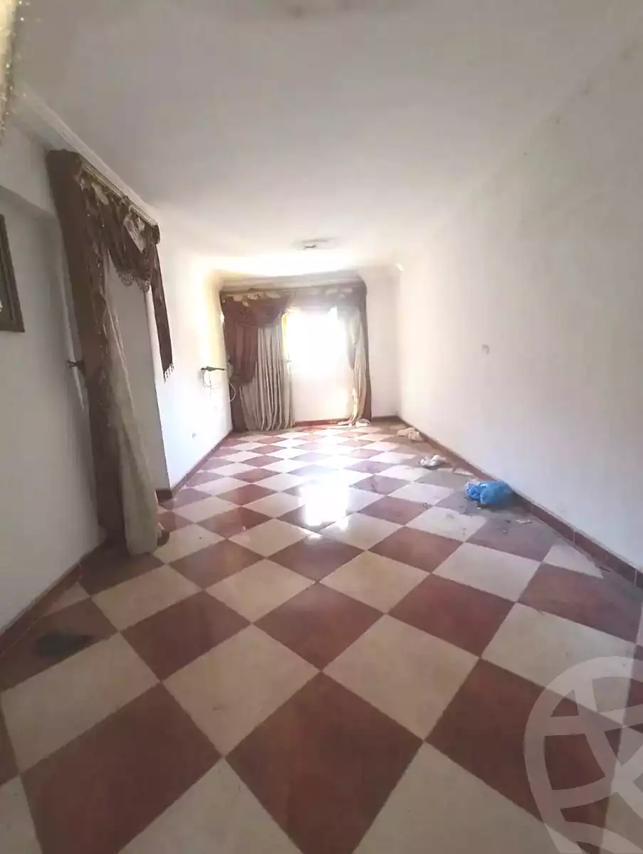 https://aqarmap.com.eg/ar/listing/6846607-for-sale-alexandria-sydy-bshr-sydy-bshr-bhry-gamal-abd-el-nasir-st