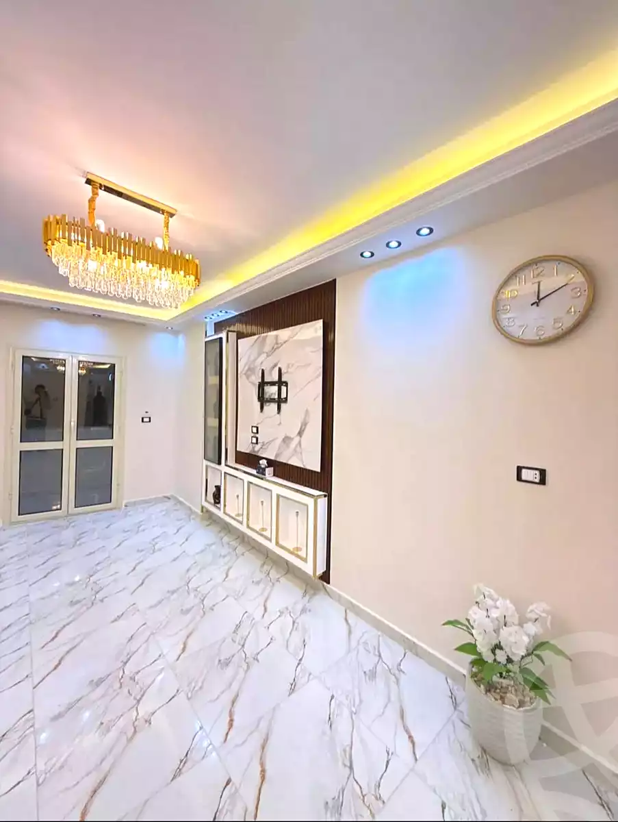 https://aqarmap.com.eg/en/listing/6846641-for-sale-cairo-ain-shams-ahmed-esmat-st