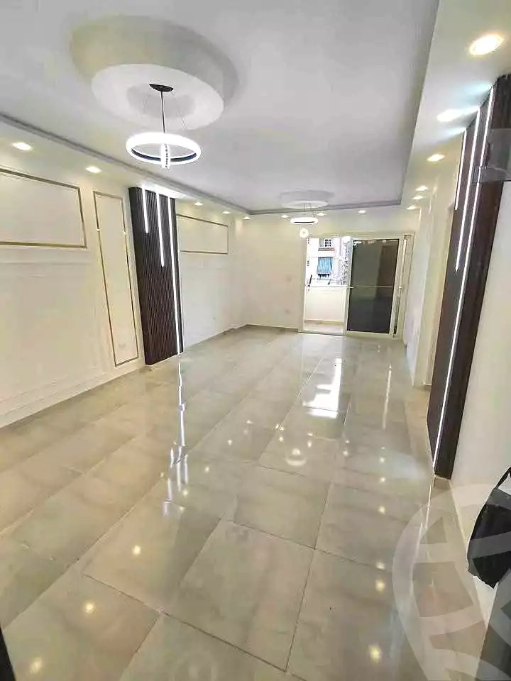 https://aqarmap.com.eg/ar/listing/6846891-for-sale-alexandria-sydy-bshr-sydy-bshr-bhry-gamal-abd-el-nasir-st