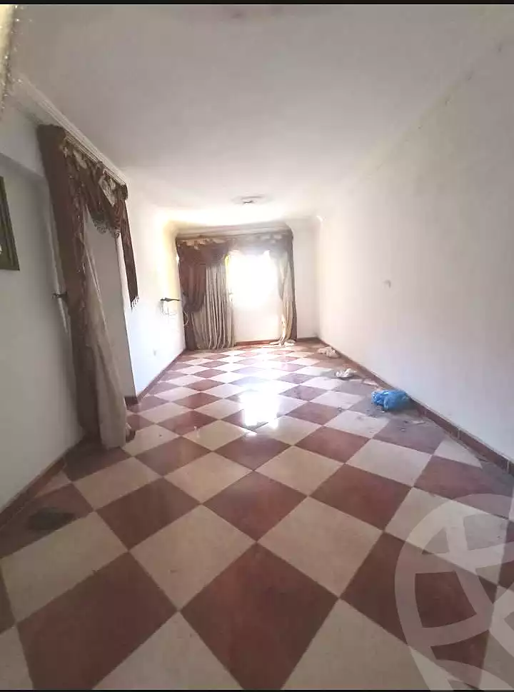 https://aqarmap.com.eg/ar/listing/6847524-for-sale-alexandria-sydy-bshr-sydy-bshr-bhry-gamal-abd-el-nasir-st