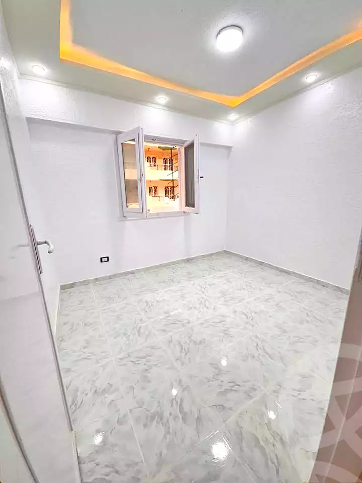 https://aqarmap.com.eg/en/listing/6847560-for-sale-alexandria-al-agamy-shataa-el-nakheel