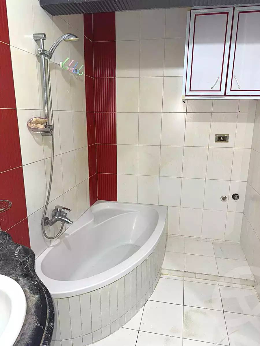 https://aqarmap.com.eg/en/listing/6847950-for-rent-alexandria-el-mandara-alex-el-mandara-bahri