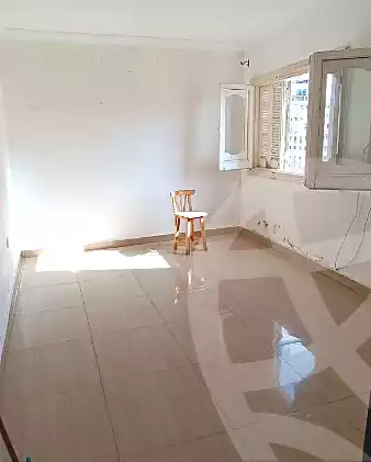 https://aqarmap.com.eg/en/listing/6847981-for-rent-alexandria-roshdy