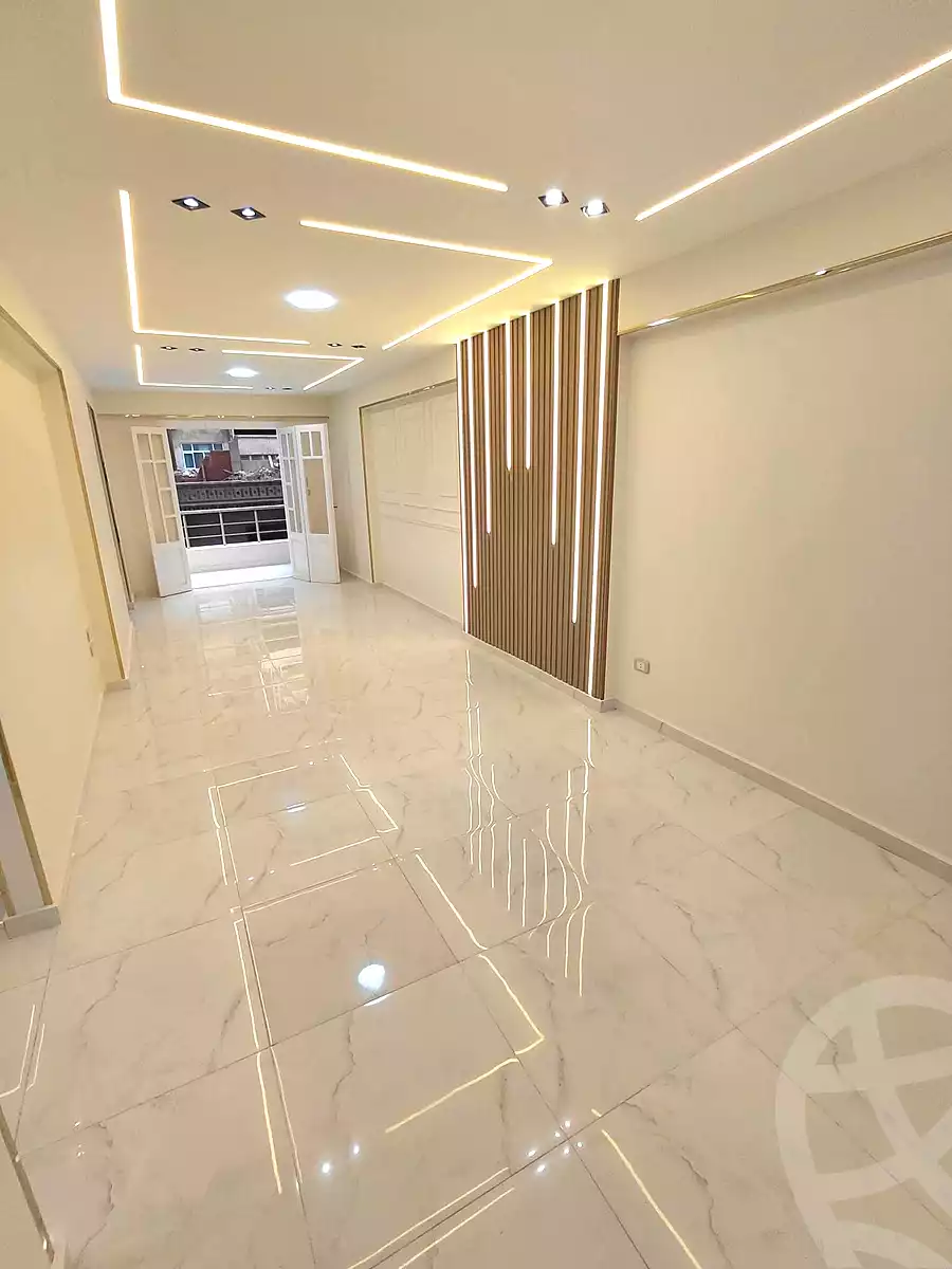 https://aqarmap.com.eg/ar/listing/6848209-for-sale-alexandria-sydy-bshr
