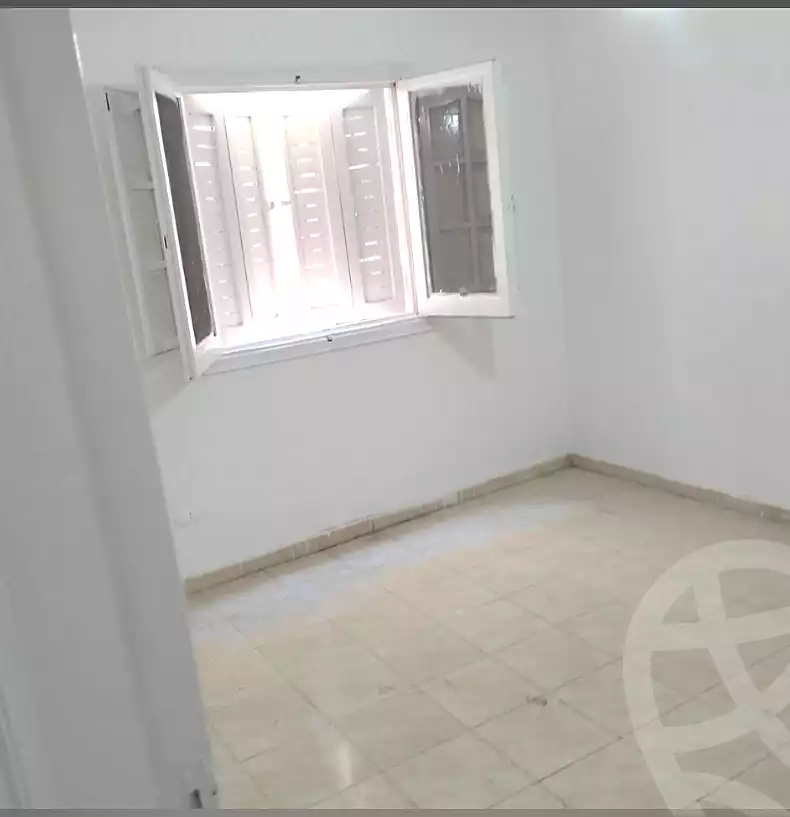 https://aqarmap.com.eg/ar/listing/6848524-for-sale-alexandria-al-agamy-el-hanouvel-al-asdakaa-st