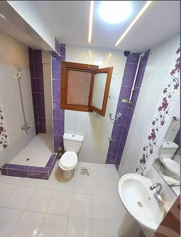 https://aqarmap.com.eg/ar/listing/6848594-for-sale-alexandria-sydy-bshr-sydy-bshr-bhry-shr-khld-bn-lwlyd