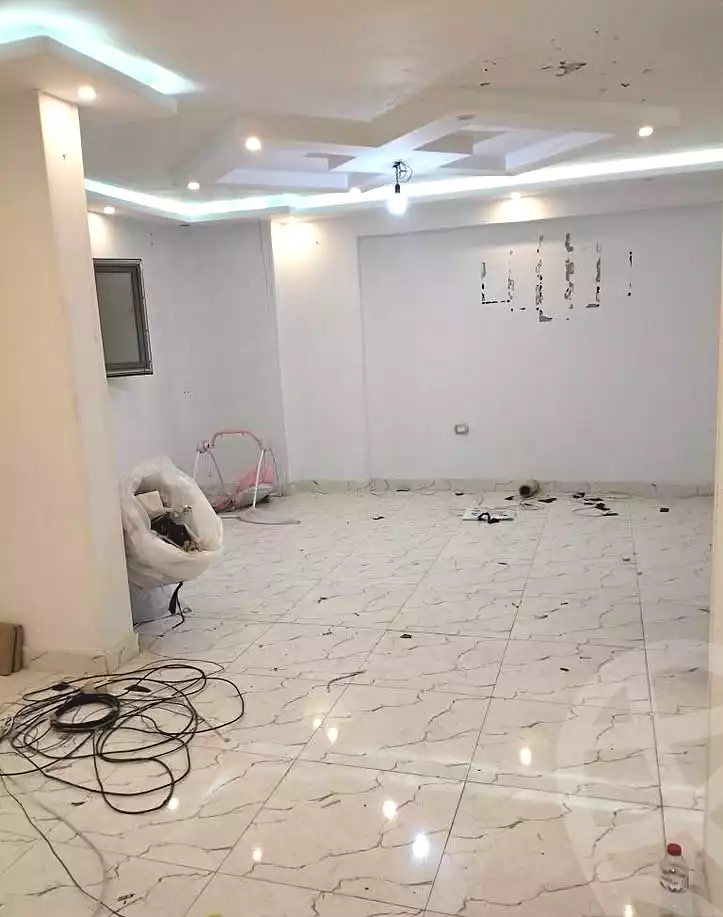 https://aqarmap.com.eg/ar/listing/6848757-for-sale-alexandria-kom-el-dikka-el-attarin-mosque-st