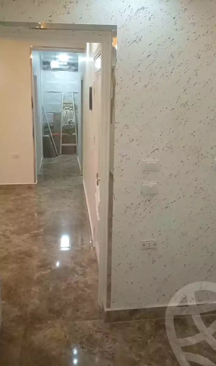 https://aqarmap.com.eg/ar/listing/6848762-for-sale-cairo-el-haram-shareaa-khatem-el-morsalen