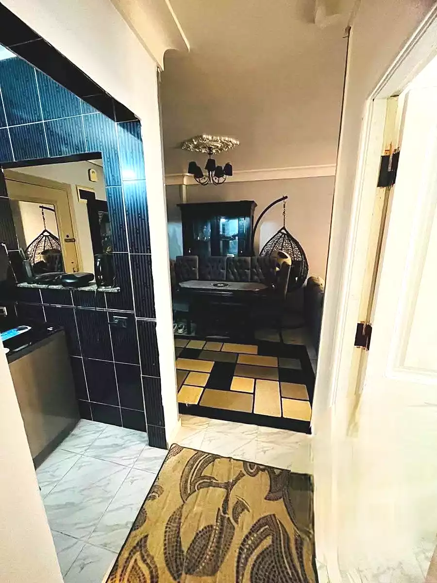 https://aqarmap.com.eg/ar/listing/6848798-for-sale-alexandria-al-agamy-lbytsh-bianchiii