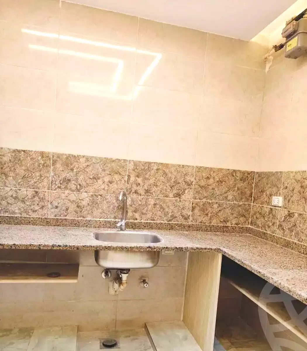 https://aqarmap.com.eg/ar/listing/6848804-for-sale-alexandria-al-agamy-lbytsh-belia-st