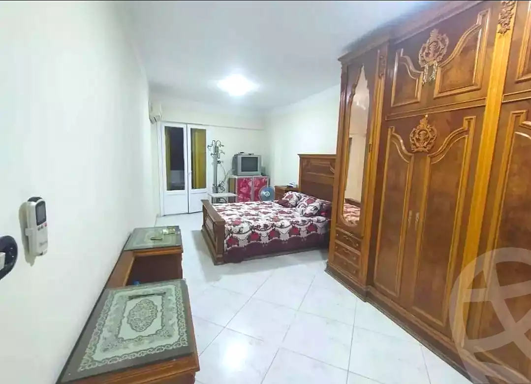 https://aqarmap.com.eg/ar/listing/6848823-for-sale-alexandria-sydy-bshr-sydy-bshr-bhry-shr-khld-bn-lwlyd