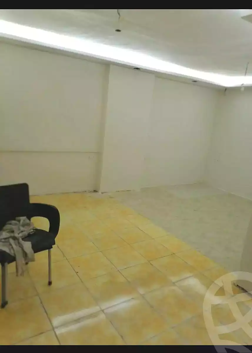 https://aqarmap.com.eg/en/listing/6848845-for-sale-alexandria-miami-el-gaish-rd-st