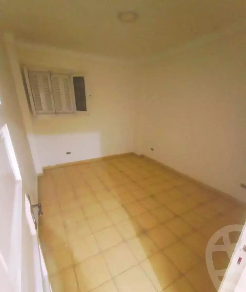 https://aqarmap.com.eg/en/listing/6848852-for-sale-alexandria-lsywf-el-falki