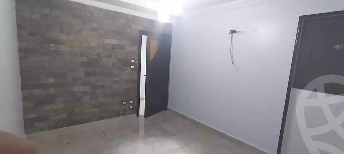 https://aqarmap.com.eg/ar/listing/6848876-for-sale-alexandria-el-mandara-shr-jml-bd-lnsr