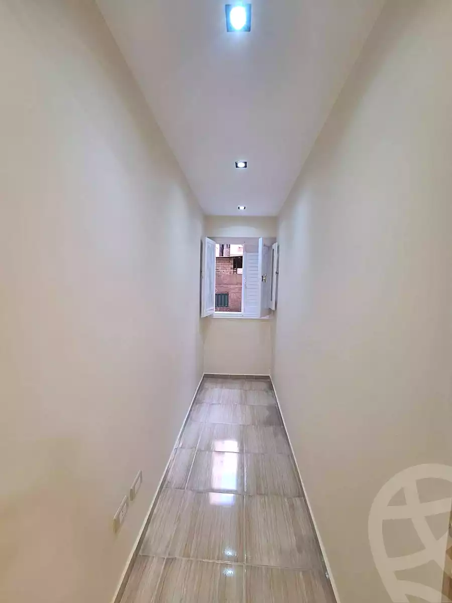 https://aqarmap.com.eg/ar/listing/6848943-for-sale-alexandria-sydy-bshr-sydy-bshr-bhry-shr-mhmwd-l-yswy