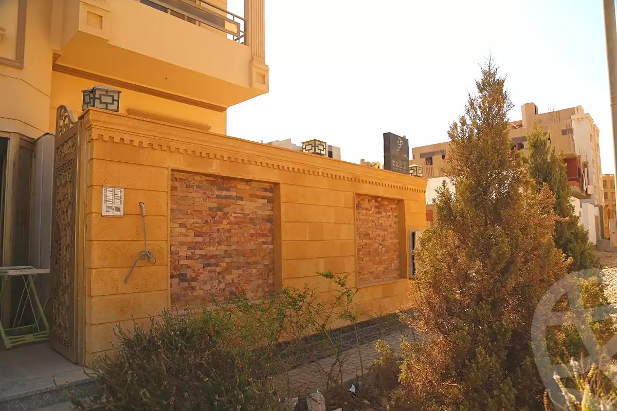 https://aqarmap.com.eg/en/listing/6849015-for-sale-cairo-6th-of-october-el-tawsaat-el-shamalya-hy-2000-qt