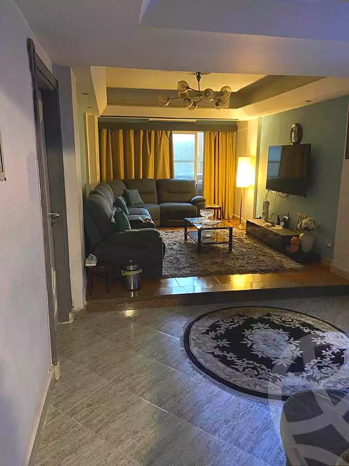 https://aqarmap.com.eg/ar/listing/6849056-for-sale-cairo-heliopolis-heliopolis-square-shr-lhjz