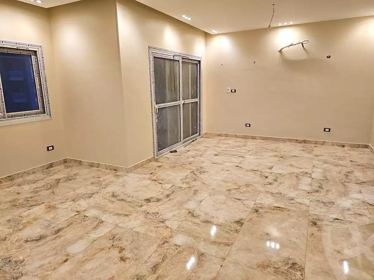 https://aqarmap.com.eg/ar/listing/6849203-for-rent-cairo-el-sheikh-zayed-city-compounds-el-khamayel