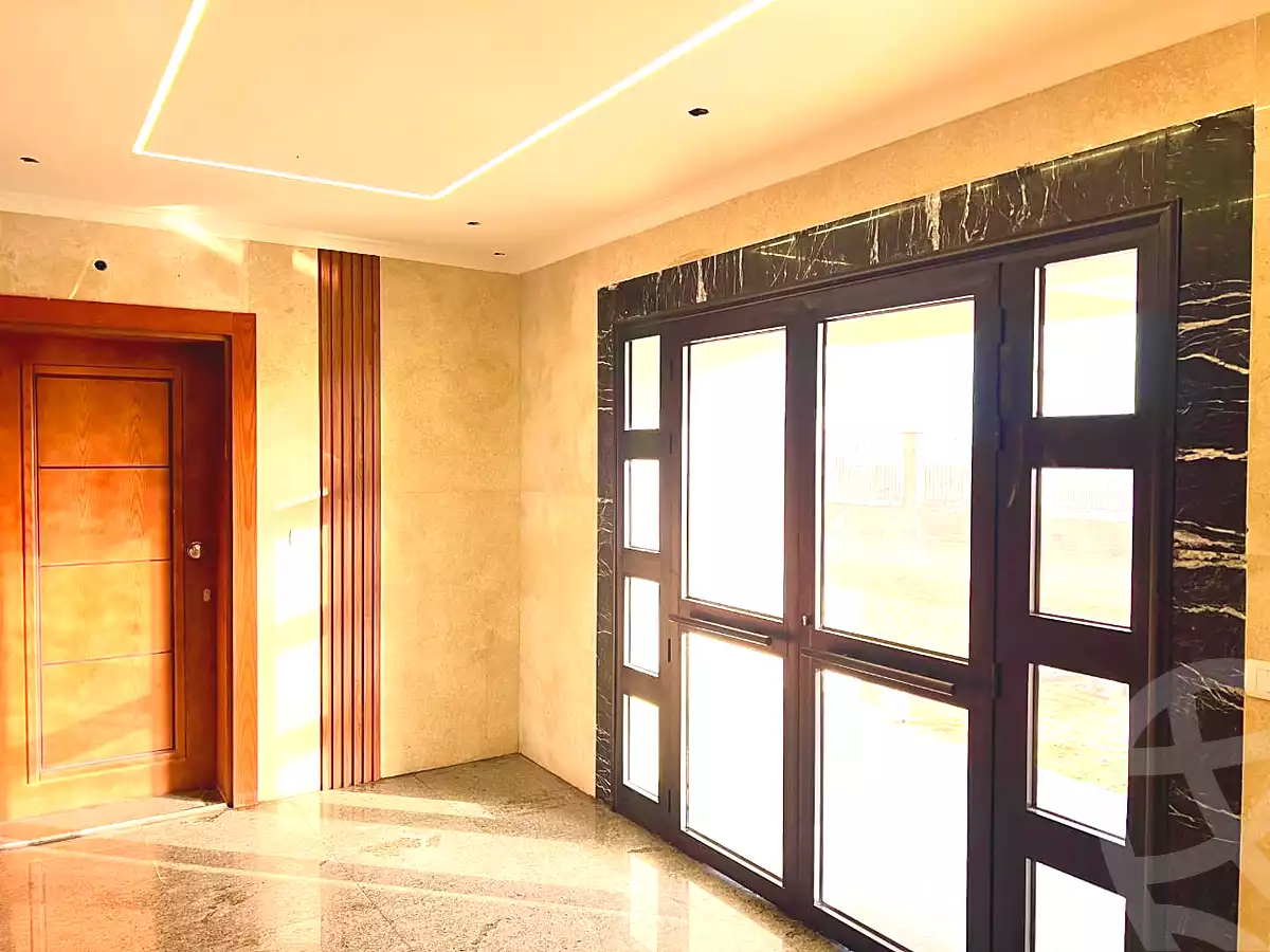 https://aqarmap.com.eg/ar/listing/6849314-for-sale-cairo-new-administrative-capital-r8-rmtn