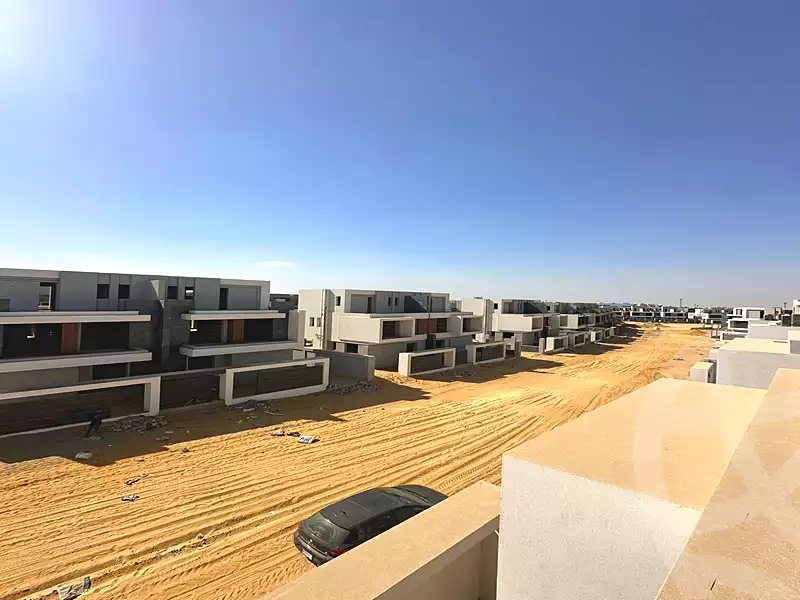 https://aqarmap.com.eg/ar/listing/6849366-for-sale-cairo-new-cairo-compounds-el-patio-town-compound-la-vista