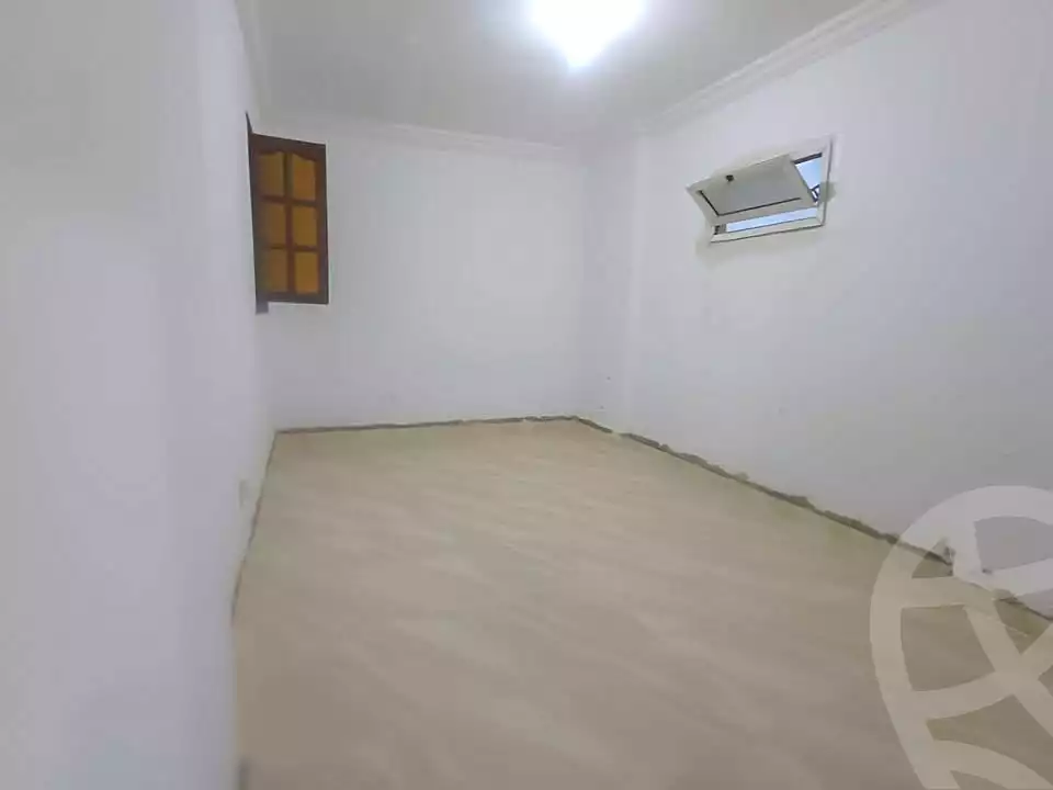https://aqarmap.com.eg/en/listing/6849514-for-sale-alexandria-sydy-bshr-sydy-bshr-bhry-shr-khld-bn-lwlyd