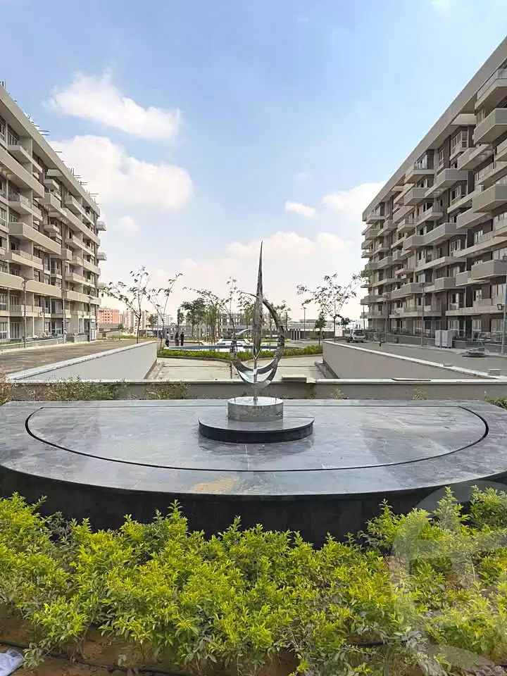 https://aqarmap.com.eg/en/listing/6849532-for-sale-cairo-new-administrative-capital-r7-scenario