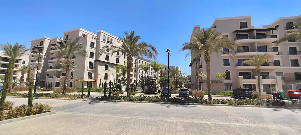 https://aqarmap.com.eg/ar/listing/6849594-for-sale-cairo-el-sheikh-zayed-city-compounds-kmbwnd-fyldj-wyst-dr-llttwyr