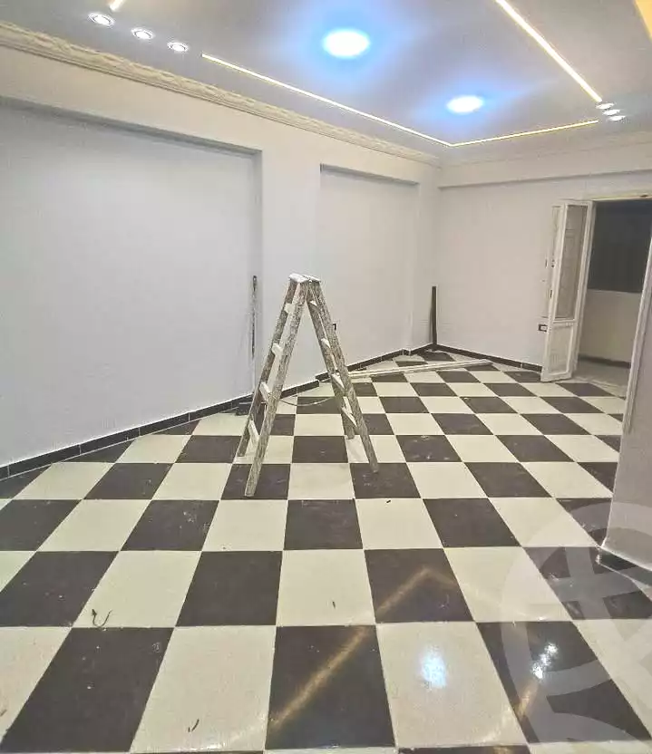 https://aqarmap.com.eg/en/listing/6850252-for-sale-alexandria-lsywf-el-falki