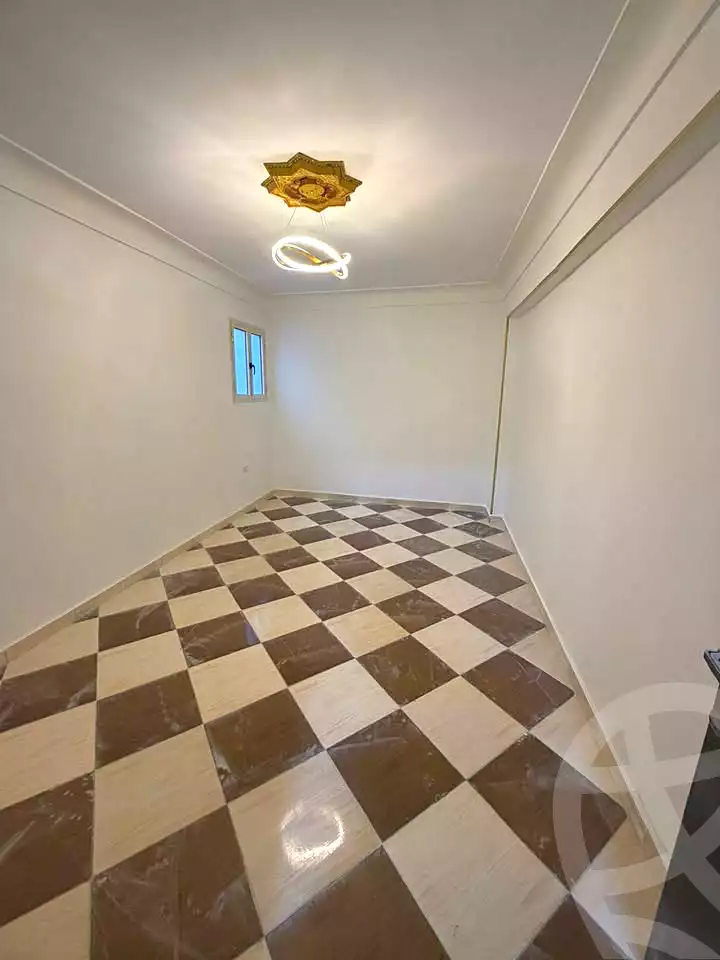 https://aqarmap.com.eg/en/listing/6850302-for-sale-alexandria-lsywf-el-falki